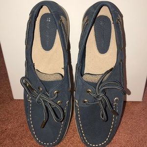Naturalizer boat shoe. New without tags.